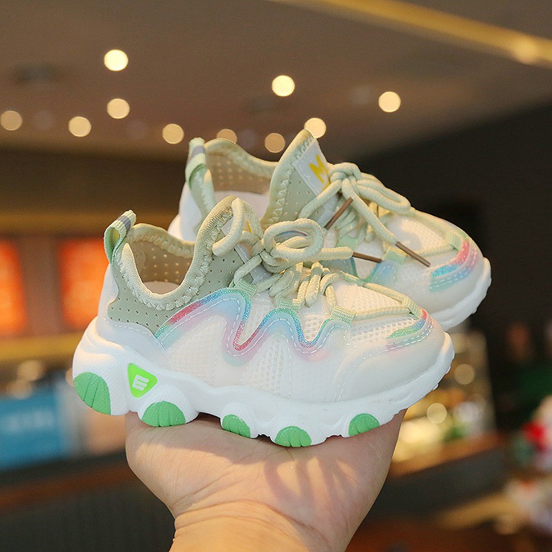 Sepatu sneakers import anak gaya keren model tali sepatu