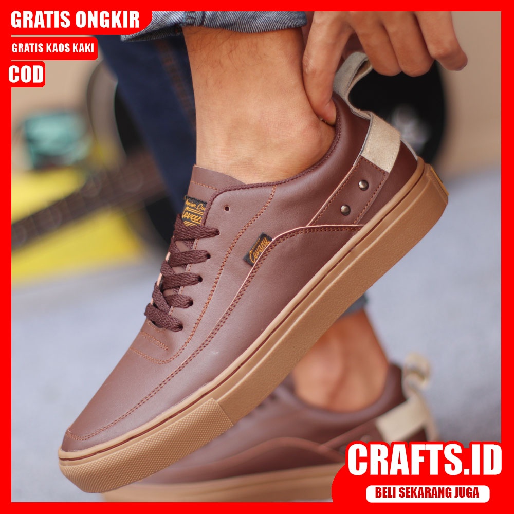 Crafts - Sepatu Formal Casual Hitam Kulit Asli Pria