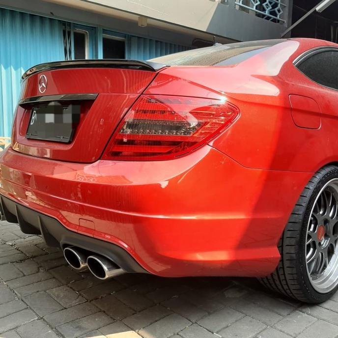 Ducktail Amg W 204 Coupe