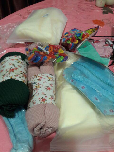 Celemek Masak Dengan Bahan Tahan Air Dan Gambar Motif Untuk Anak-anak