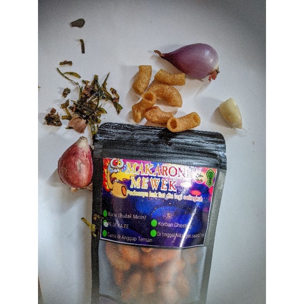 

Makaroni Mewek/Makaroni Bantet/cemilan pedes/snack kekinian/mafazaif/makaronidaunjeruk/cemilan murah