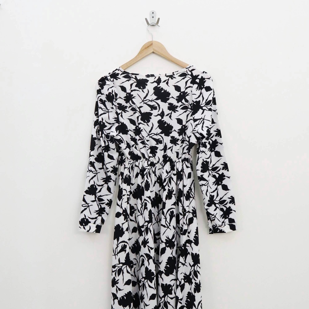 Sagia flow dress - Thejanclothes