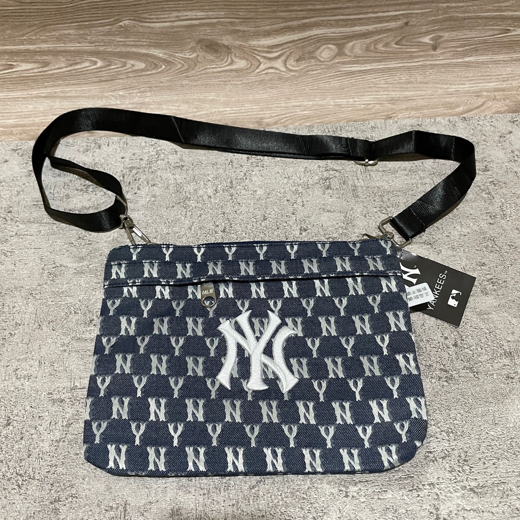 Slingbag MLB NY / Tas Selempang Wanita Tas Bahu Wanita