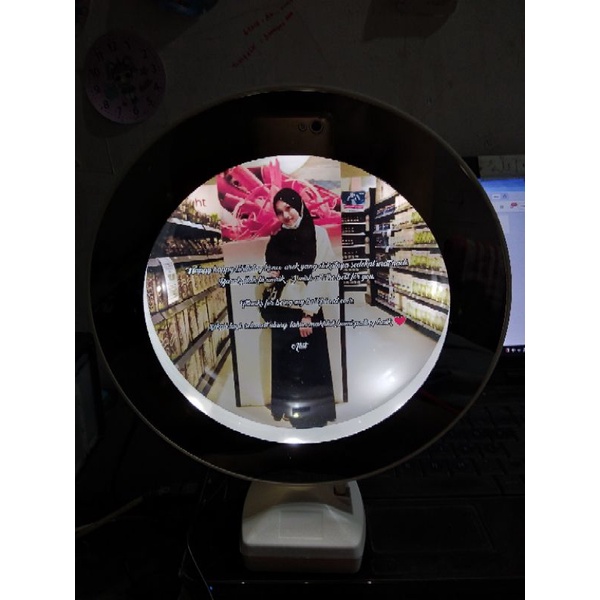 Kaca Cermin / mirror Bingkai Foto Kaca kado Lampu Minimalis Elektronik Wallpaper Kado Mirror Bingkai