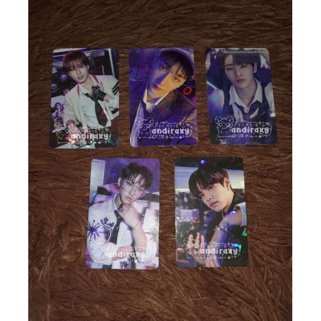 PC STRAY KIDS CHRISTMAS EVEL GLITTER I.N HAN CONCEPT