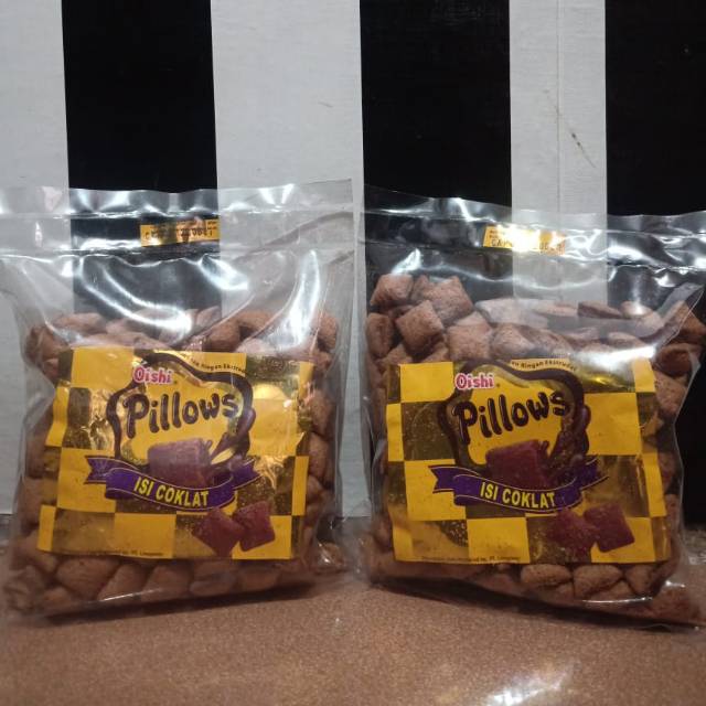 

Pillows Coklat Dan Ubi Ungu