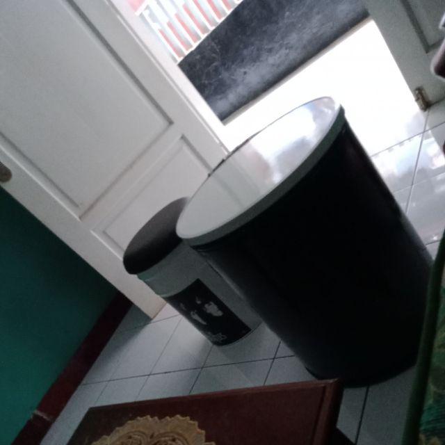 Kursi Tong Motif The Beatles