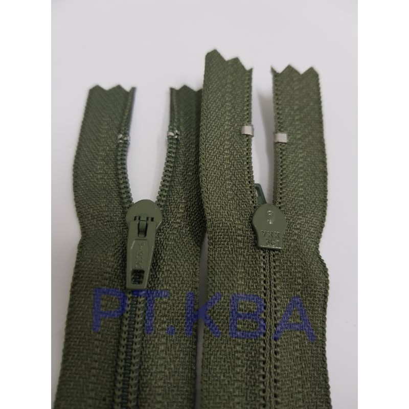 RESLETING YKK FRC 6 INCI (15CM) GROSIRAN