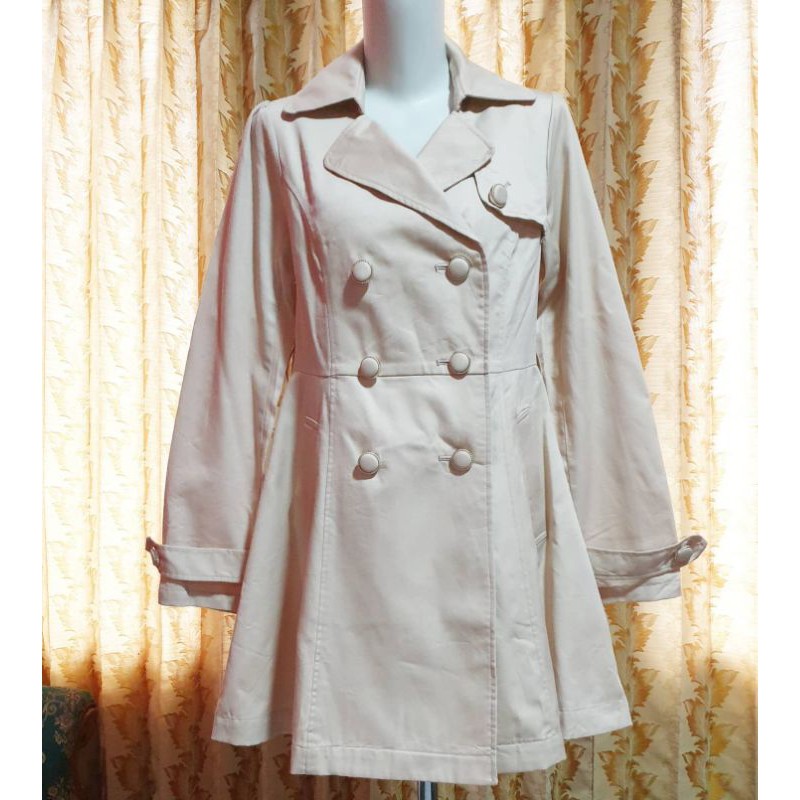 Preloved Coat Megar Mayung Brand Colza