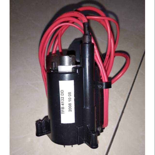 Fly back TFB 4132DD