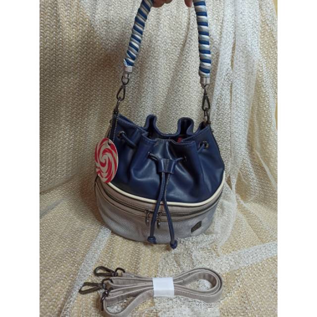 Preloved gosh Preloved tas gosh preloved gosh pl gosh murah  gosh sling bag gosh hand bag