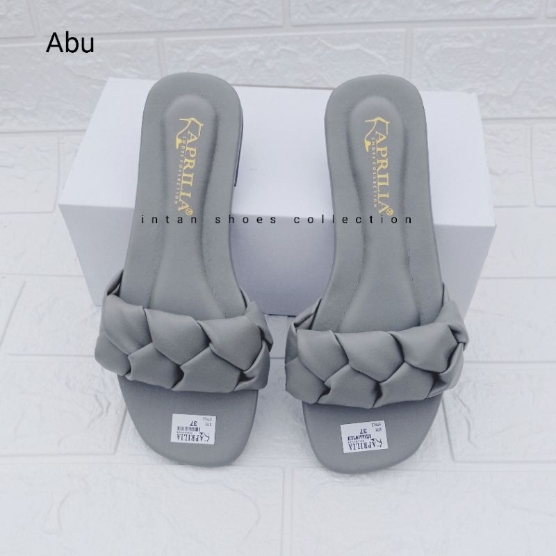 Sandal anyam wanita/sendal remaja/slip on/sandal teplek wanita kekinian/selop wanita terbaru/Cod