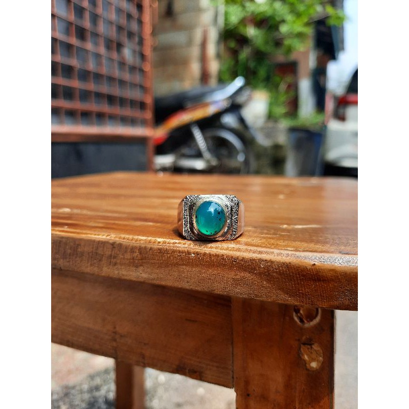 bacan doko giwang