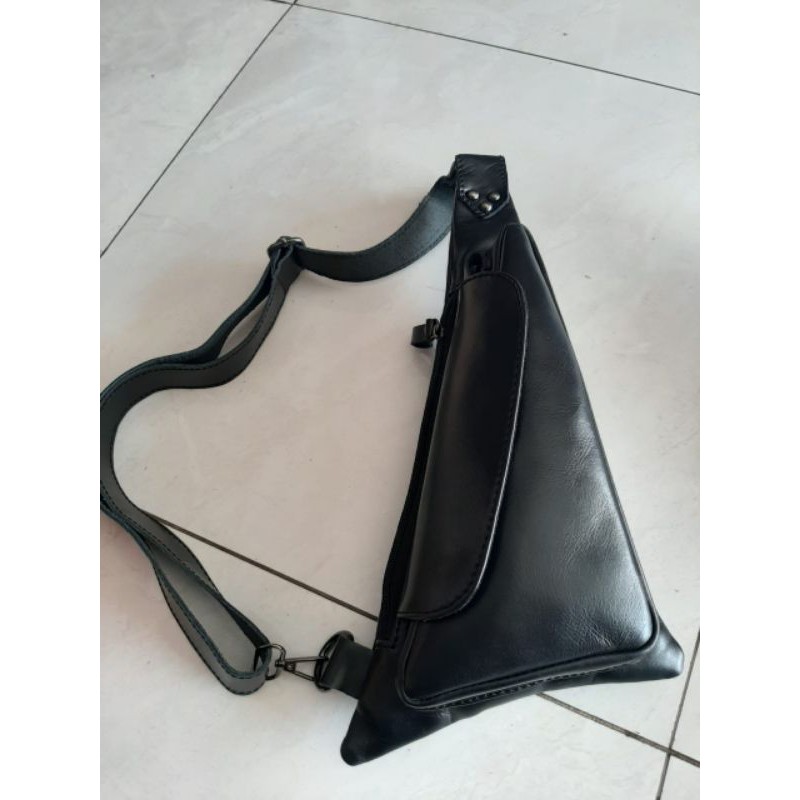 Tas kulit Sapi model Pistol