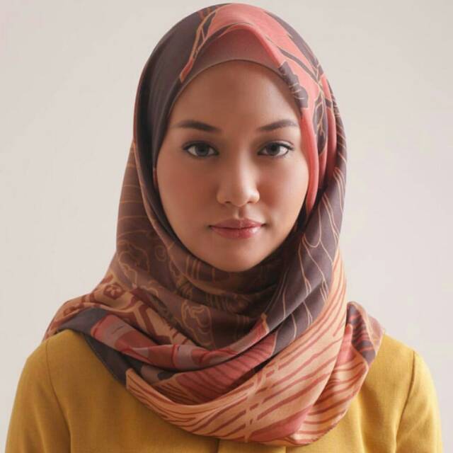 Neoma scarf Japonica Kami. By KAMIIDEA