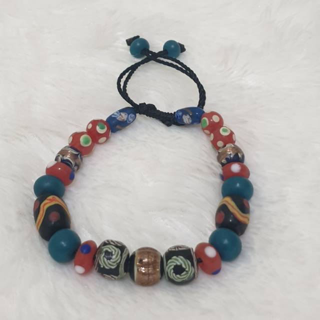 Ethnic bracelet / gelang etnik dayak beads asli Kalimantan
