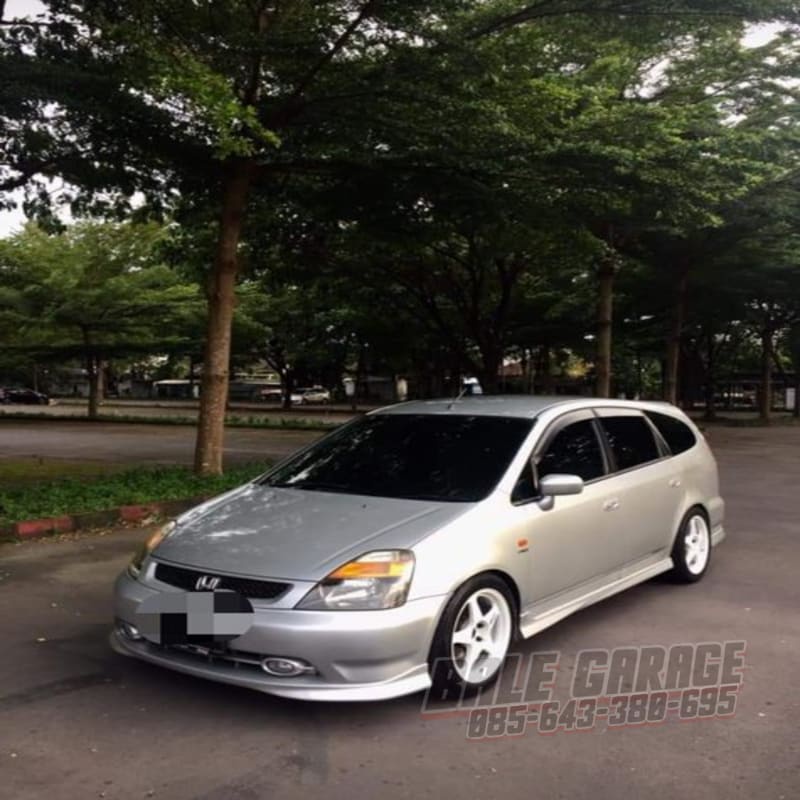 Bodykit Stream -- Honda Stream bodykit honda stream modulo mentah GRT bodykit duraflex