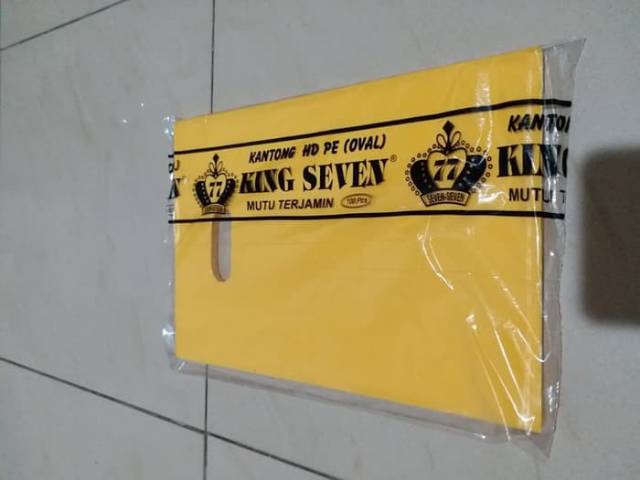 Kantong plastik oval handle polos 20 x 30