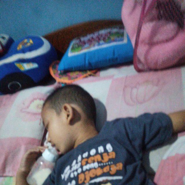 Bantal Kepala Isi Silikon 100%