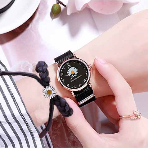 jam tangan Wanita Quartz Analog GD same paragraph Small Daisy Motif Kanvas Untuk Women Watch Set-S gold+Bracele
