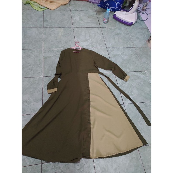 Preloved (PL) Gamis Dewasa Sarimbit Keluarga Maklon Warna Hijau Army