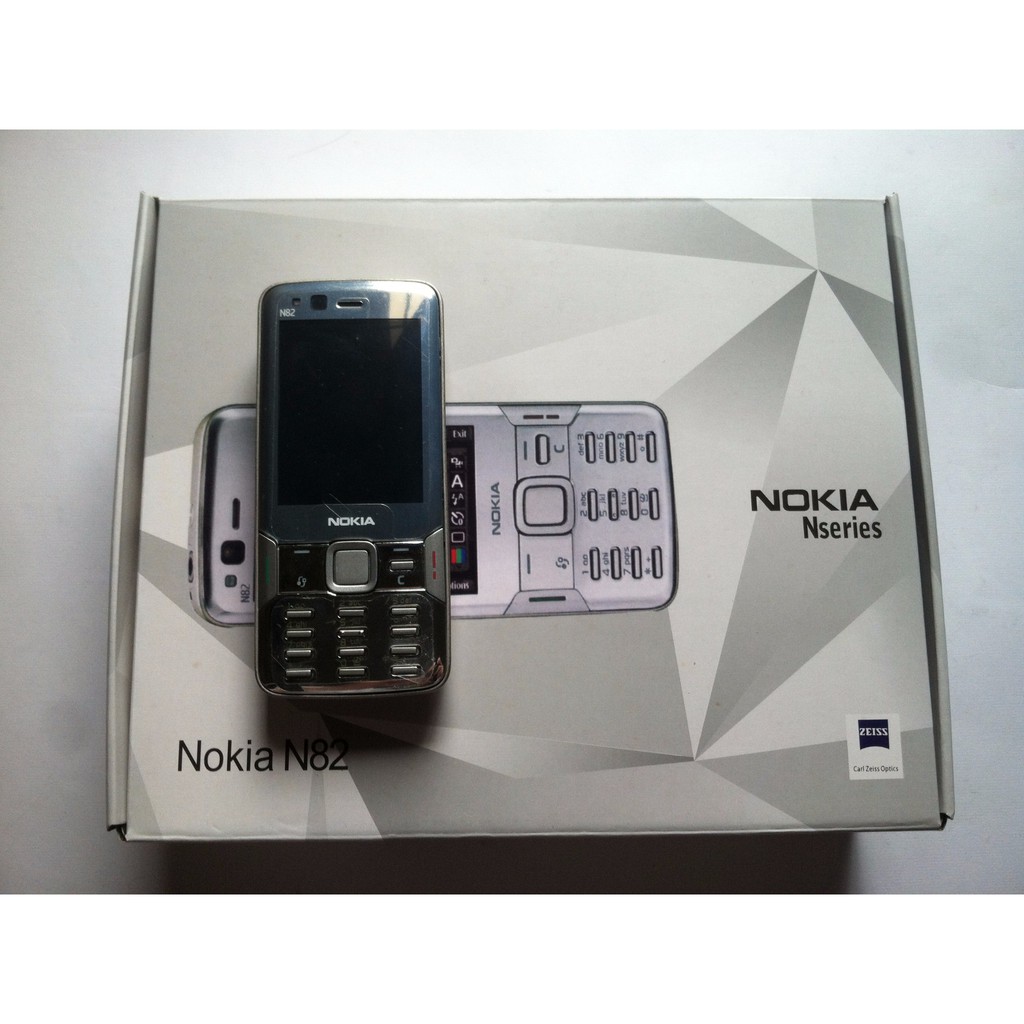 Nokia N82 Silver Chrome