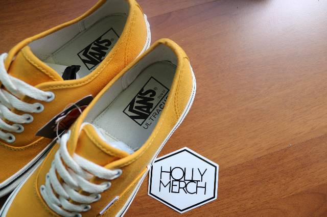 VANS AUTHENTIC YELLOW