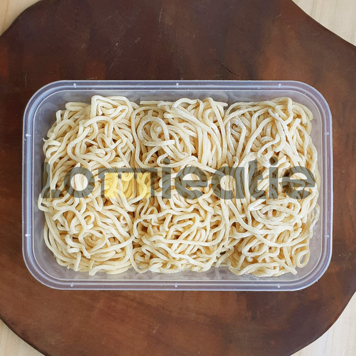 

Mie Ayam Premium - Mie Mentah - Mie Telur Ayam