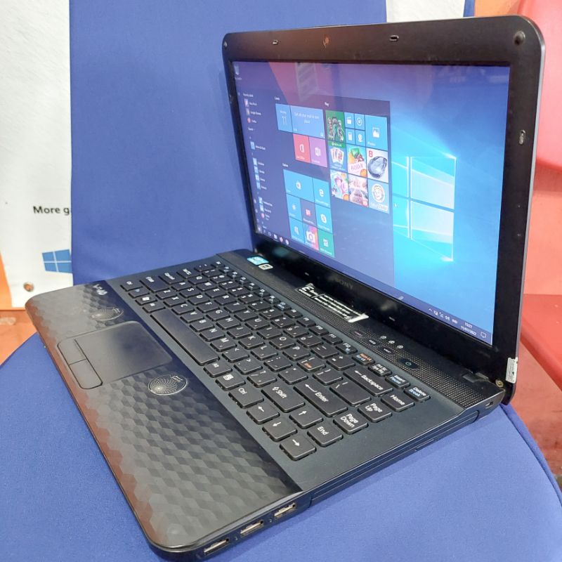 LAPTOP SONY VAIO core i3