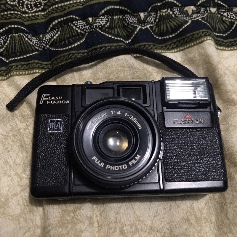 FUJICA FLASH MA KAMERA ANALOG RARE