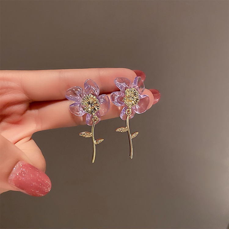 Anting daun bunga ungu gaya Korea yang elegan