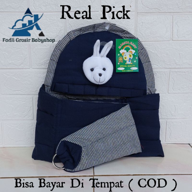 Gendongan Bayi Samping Topi Boneka Kelinci