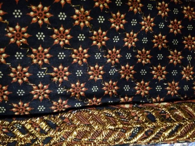 Jarit wiru bordir motif truntum/jarik wiru truntum