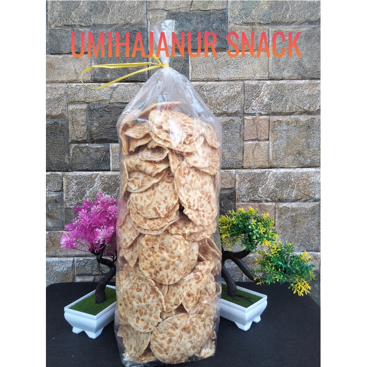 

kripik tempe sagu crispy-1kg makanan ringan