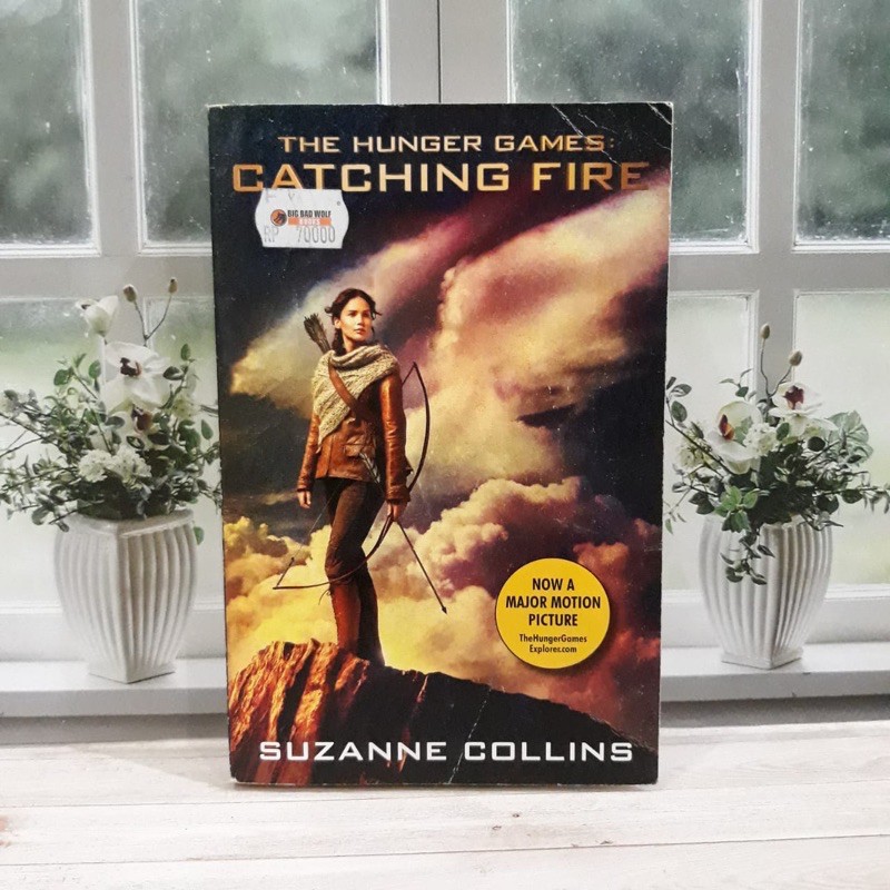 [ Novel Impor Bekas ] The Hunger Games: Catching Fire by Suzanne Collins