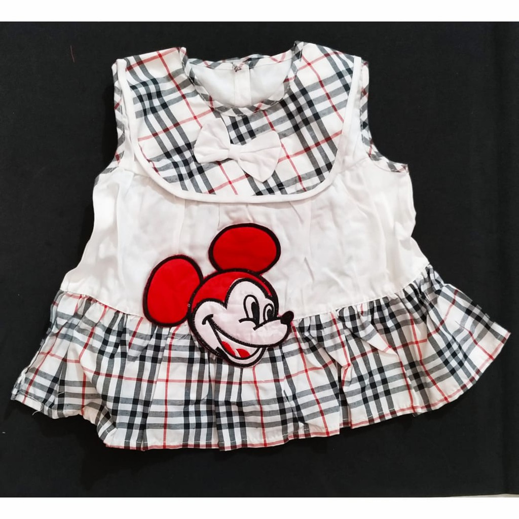 Dress bayi burberry kotak-kotak dan gambar mickey plus topi