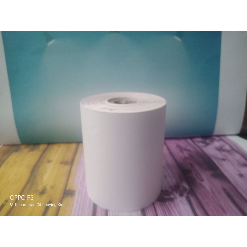 

KERTAS KASIR / STRUK KASIR / KERTAS ROLL HVS 75 X 58 BANDUNG