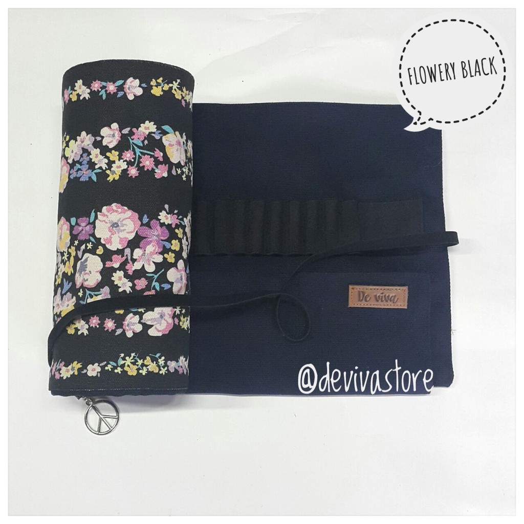 

ROLL PENCIL CASE / TEMPAT PENSIL GULUNG - flowery black