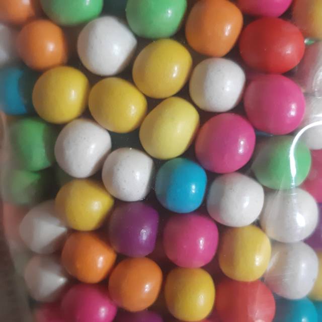 

Biskuit bola bola lapis permen