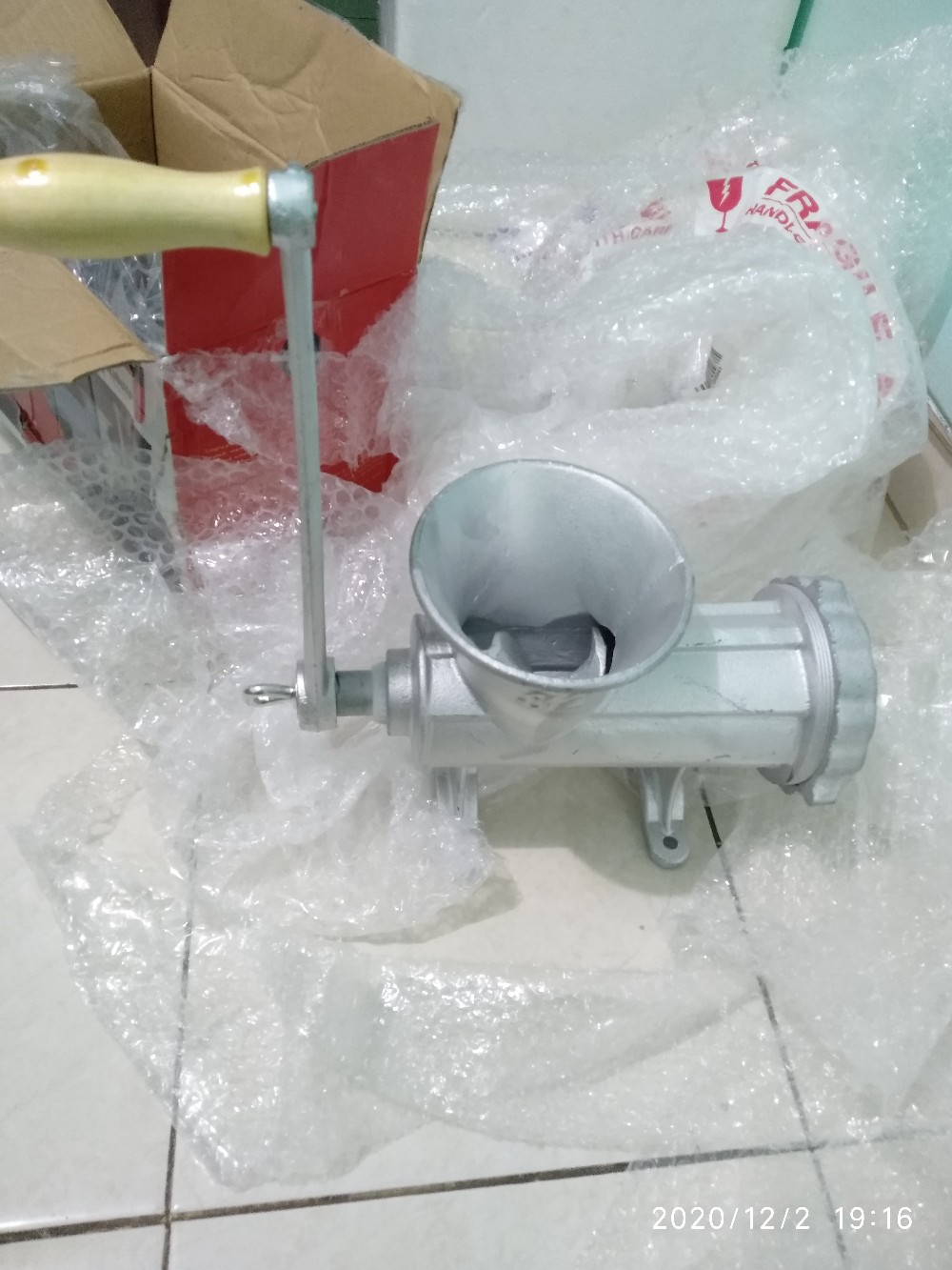 Gilingan Daging Ukuran 32 Paling Besar