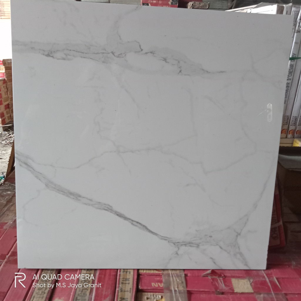 ROMAN GRANIT dAvenza Carrara 60x60 GT609852FR