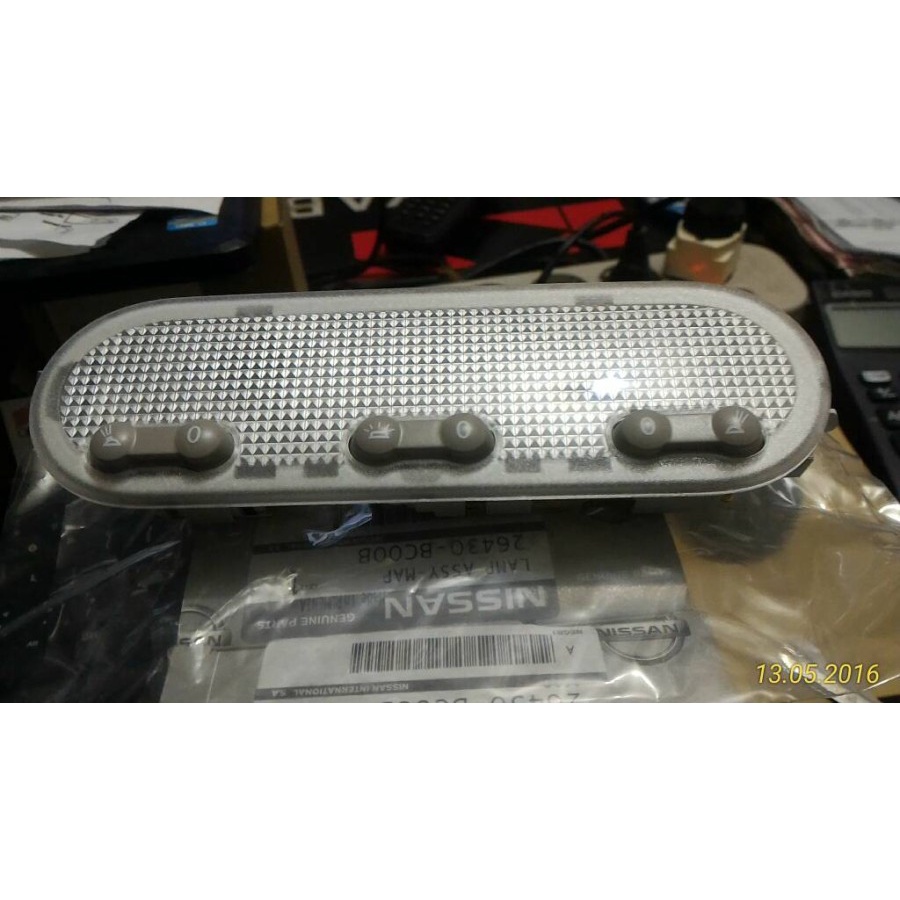 LAMPU PLAFON NISSAN MARCH K13