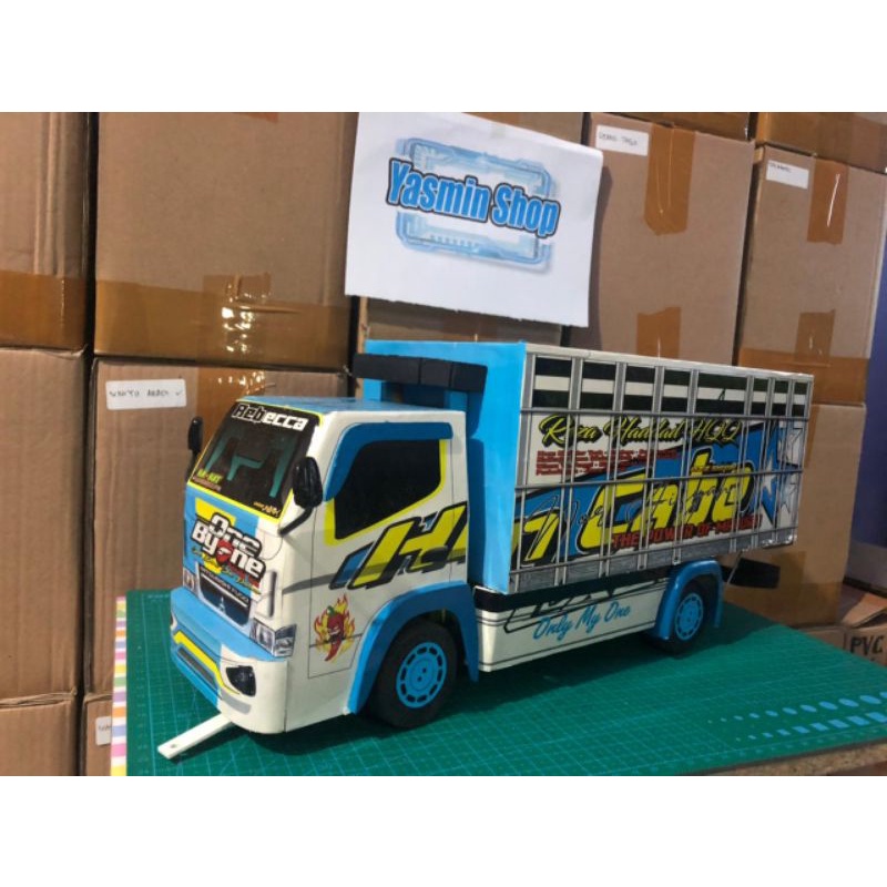 Terlaris miniatur truk HM cabe