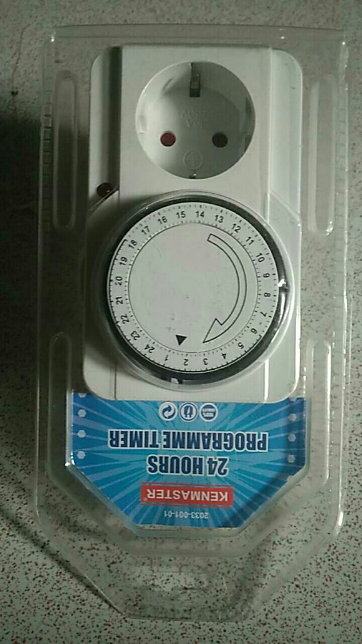 Stop Kontak Analog Timer 24 Jam