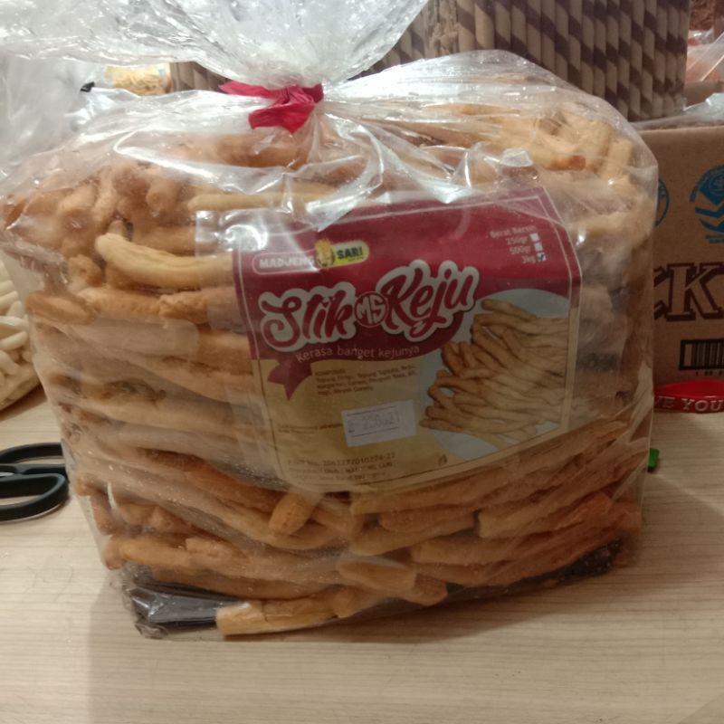 Stik Keju Edam 1ball 3kg - Fey Snack