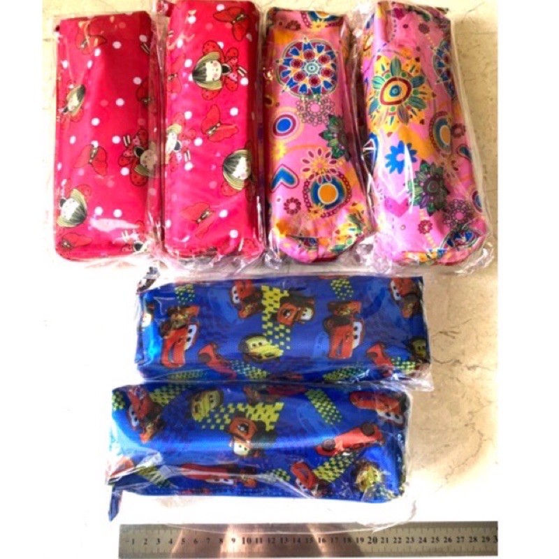 

TEMPAT PENSIL KAIN / DOMPET ALAT MAKEUP / TAS SERBAGUNA