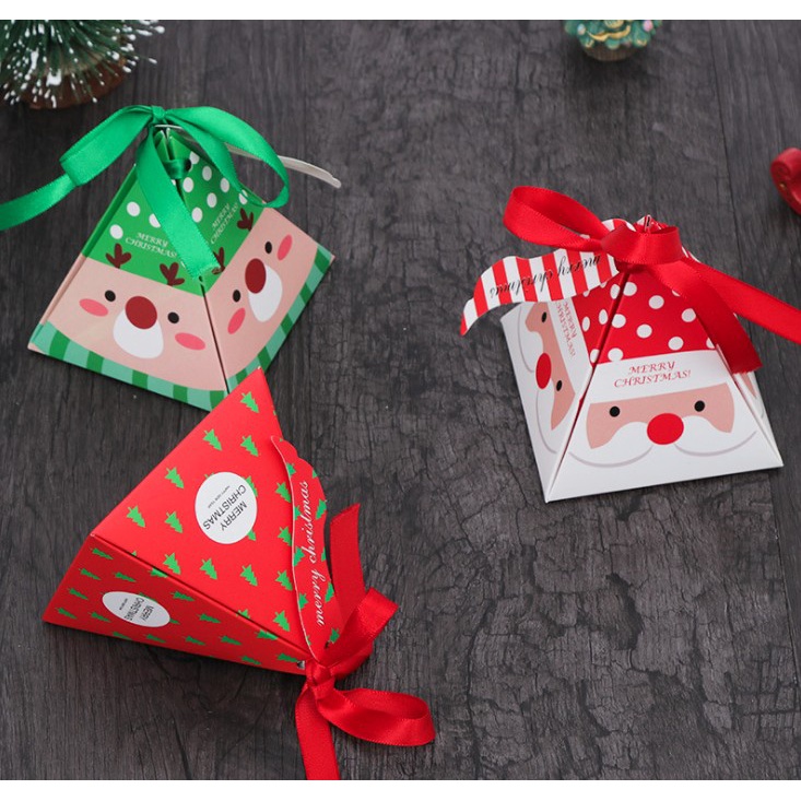 

Kotak natal , kotak souvenir natal kotak kado bingkisan natal - KOTAK MIX WARNA