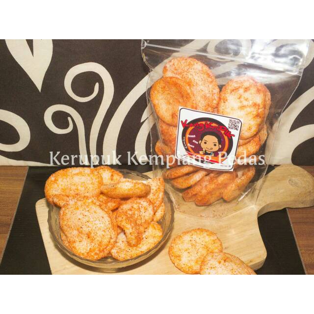 

Kerupuk Kemplang Pedas