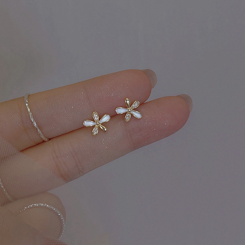 Anting Tusuk Motif Bunga Bahan Alloy Hias Berlian Imitasi Untuk Wanita