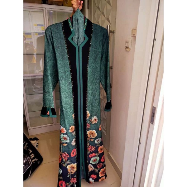 abaya hikmat a5633